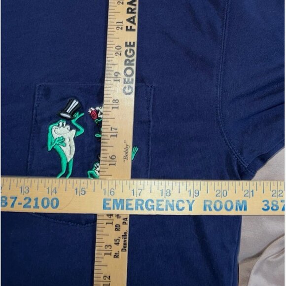 Michigan J Frog WB 1995 Blue Pocket Embroidered T Shirt Acme Clothing Size Large - Picture 4 of 8